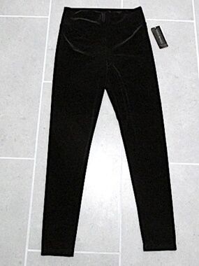 NWT Coco Bianco Black Velvet Leggings, Size M